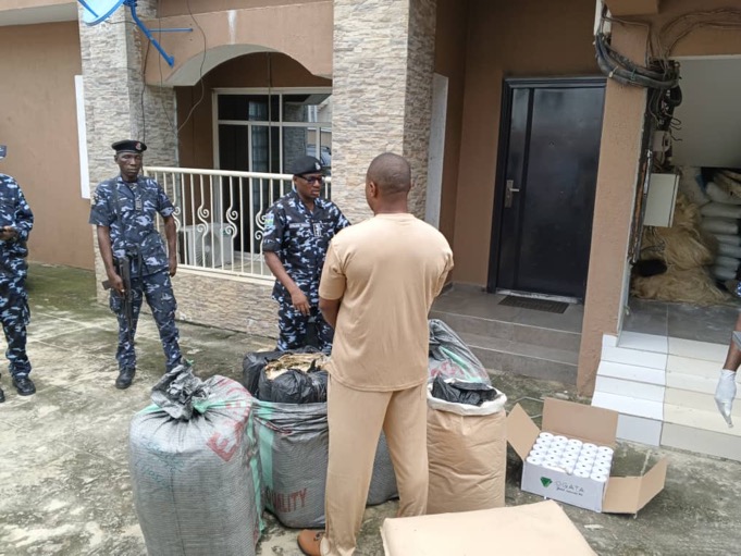 PoS Paper Dealer Used Business as Cover for Drug Trade, Police Allege