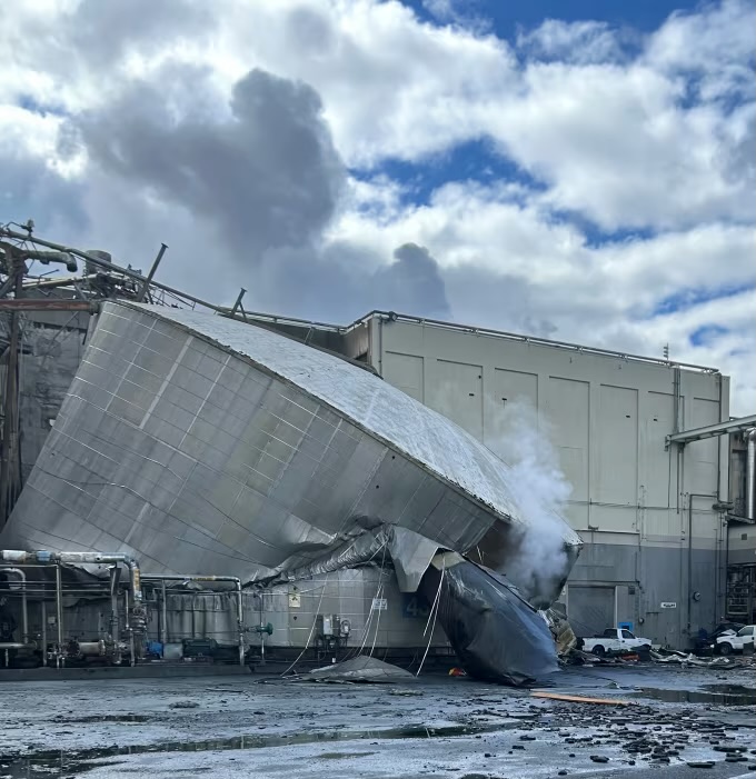 One Dead, Nine Missing After Massive Chemical Explosion At US Paper Mill