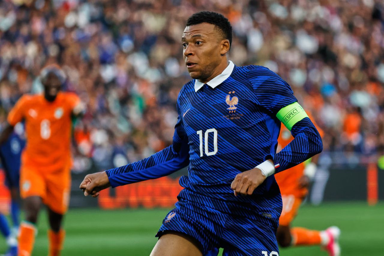 France 3-1 Senegal: Mbappe Breaks Goals Record as Les Bleus Launch World Cup Campaign in Style