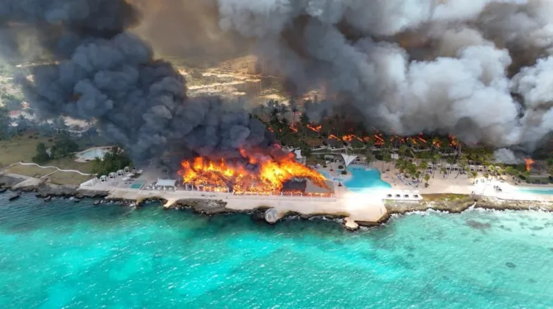 One Dead, Hundreds Evacuated After Fire Breaks Out at Dominican Republic Beach Resort