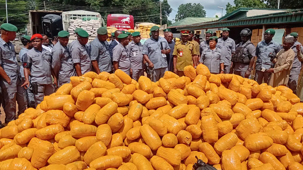 Ogun Customs Generates ₦259.8m Revenue, Seizes ₦4.63bn Smuggled Goods In Three Months