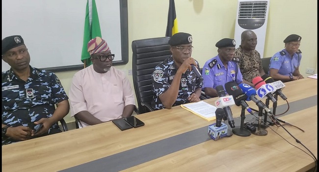 Ogun State CP (3rd left) addressing the press during the parade of the suspects