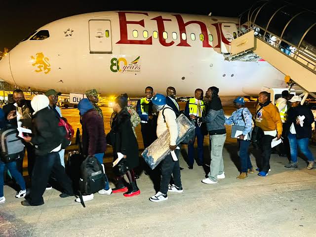 Uganda Evacuates 273 Citizens From South Africa Amid Xenophobic Violence