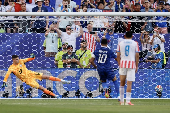 260704 paraguay france world cup ww 1528 68b2b3