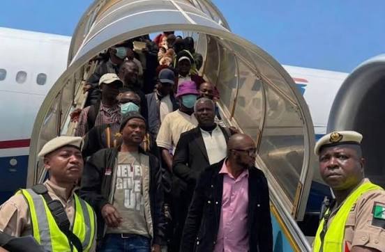 FG To Evacuate 270 Nigerians From South Africa As Xenophobia Escalates