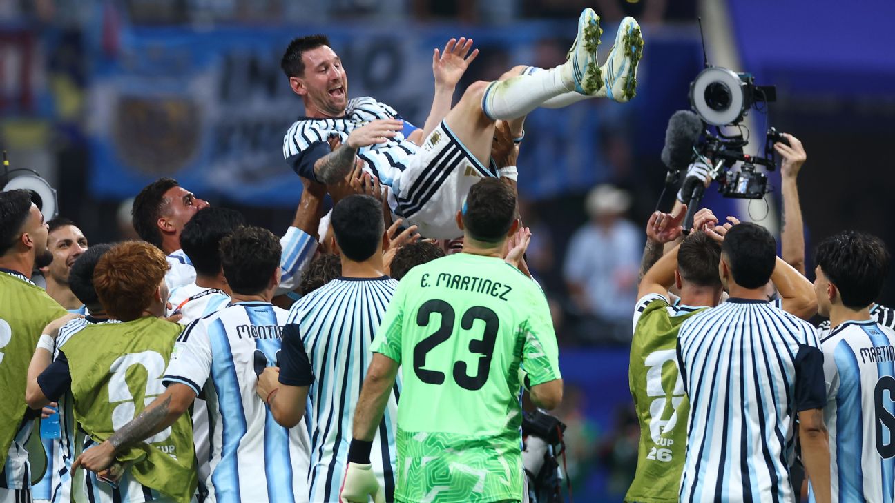 Argentina 3-2 Egypt: Messi Leads Dramatic Fightback as Holders Snatch Quarter-final Spot