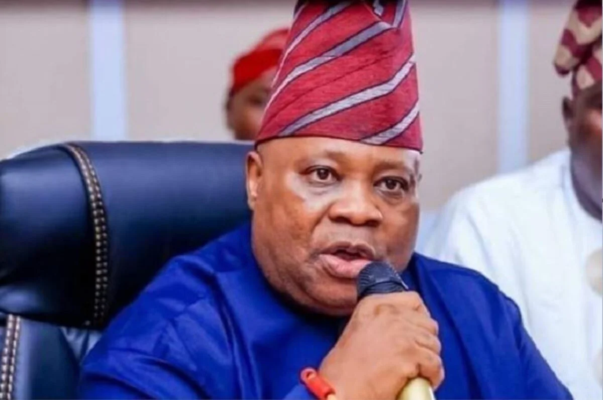 Adeleke Enrols Osun Monarchs, Queens in Health Insurance Scheme