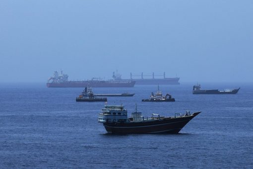 Oil Prices Jump as Fresh US-Iran Tensions Threaten Strait of Hormuz