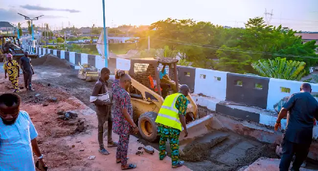 Adeleke Alleges Sabotage, Orders Repairs After ₦8.52bn Osogbo Flyover Develops Structural Fault